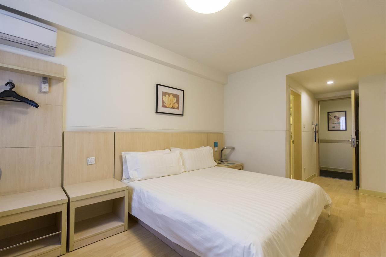 Jinjiang Inn Shenzhen North Railway Station Экстерьер фото